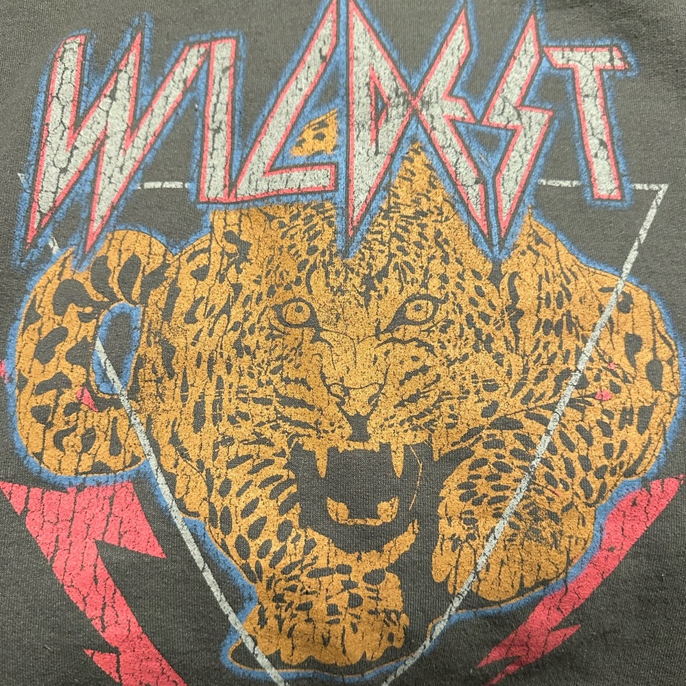 Sweat shirt